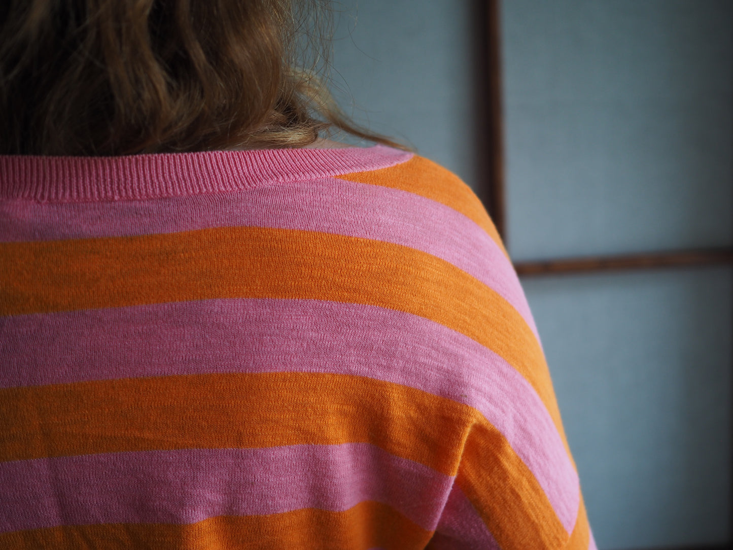 strikket stribet bluse