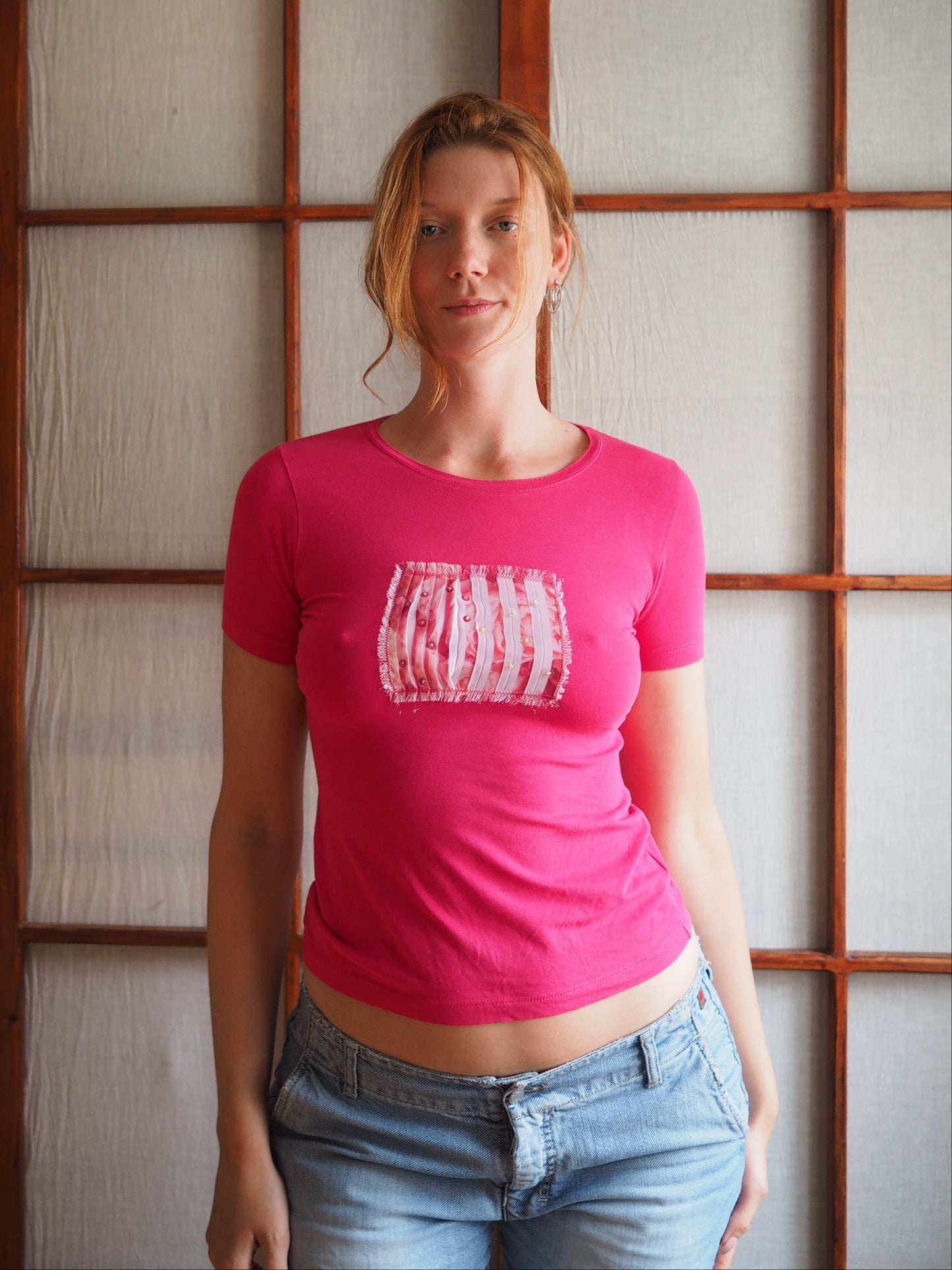 pink t-shirt