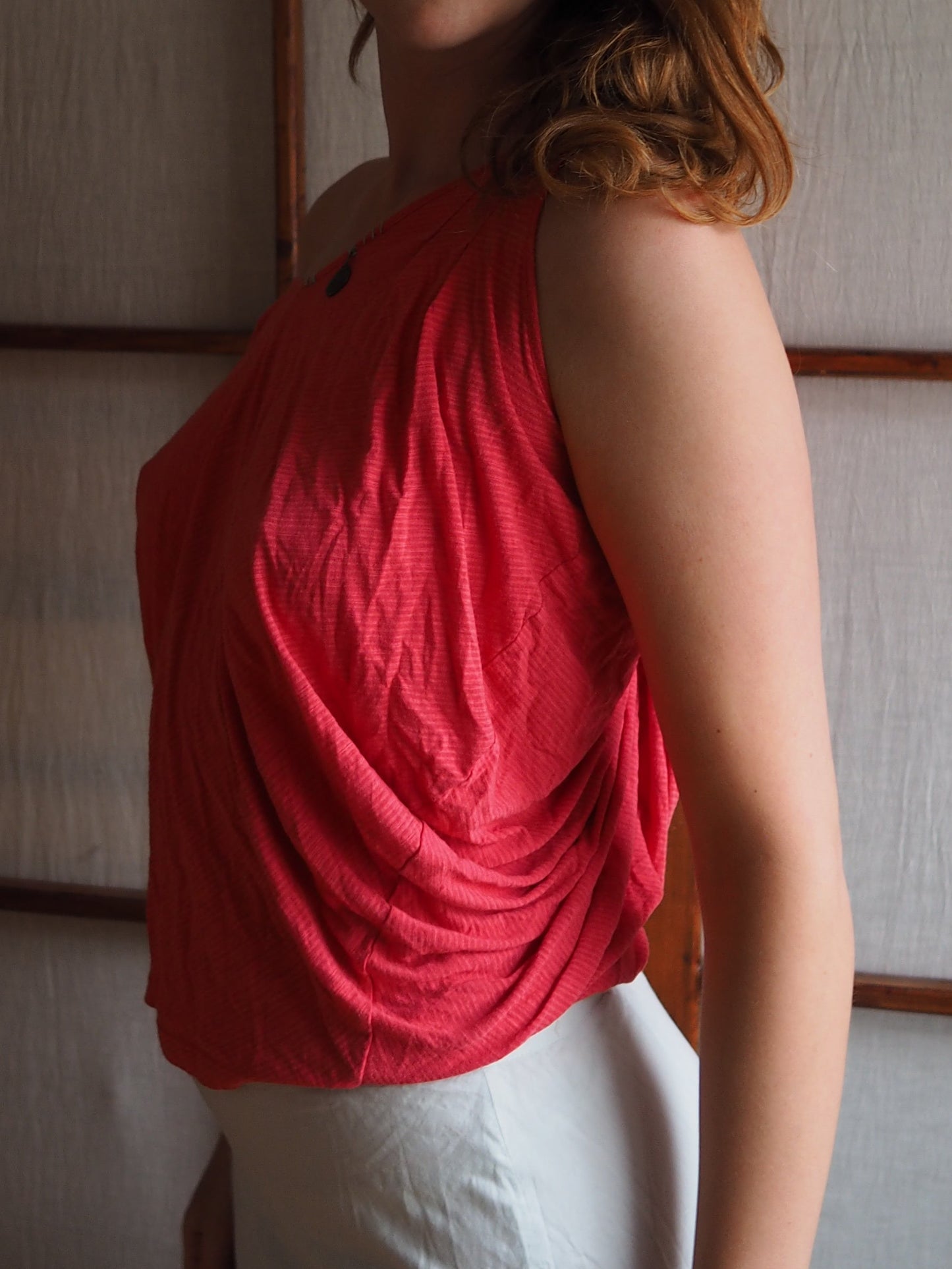 slouchy koralfarvet top